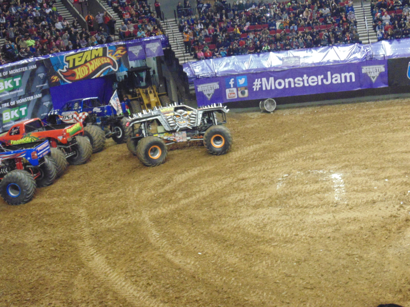 Illustration for article titled Monster Jam Portland (Photos and Video)